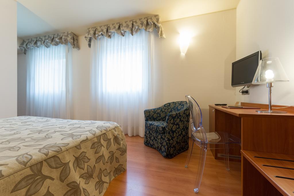 Hotel Doge Vicenza Buitenkant foto