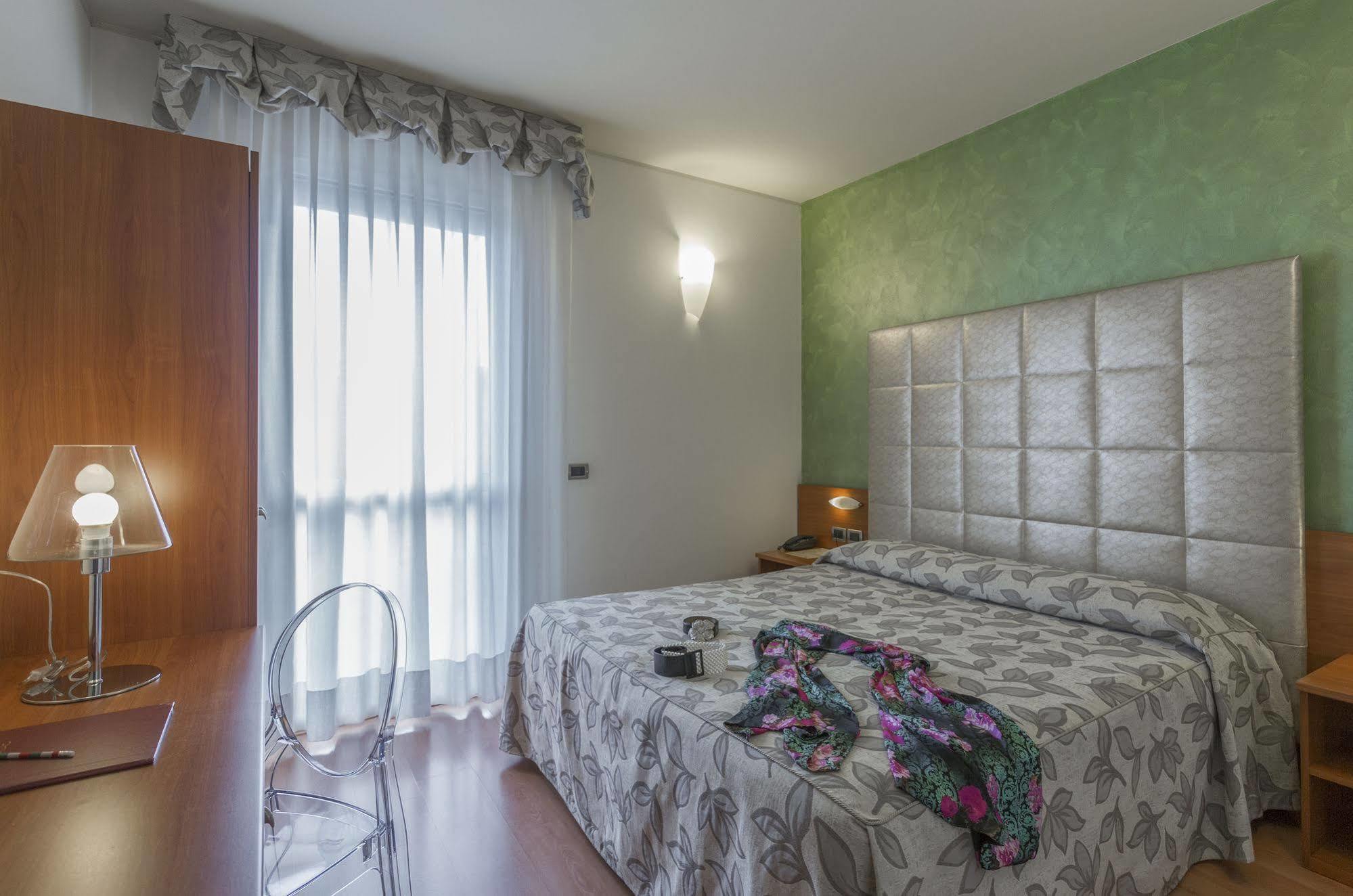 Hotel Doge Vicenza Buitenkant foto